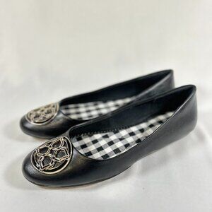 Kelly & Katie black Hiliah Medallion ballet flat  woman's size 9m